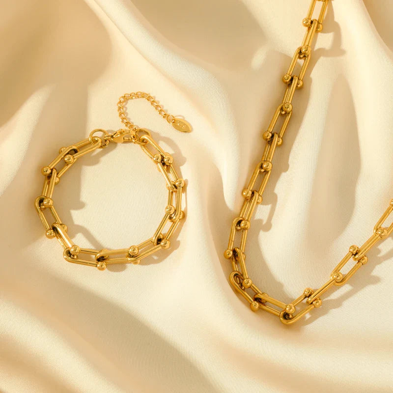 Caleste Necklace
