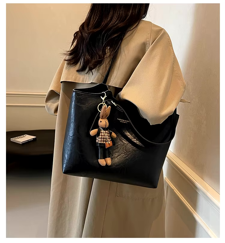 Marone | Rustic Edge Tote Bag